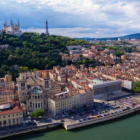 B&B J'Irais Dormir A Lyon Bagian luar foto