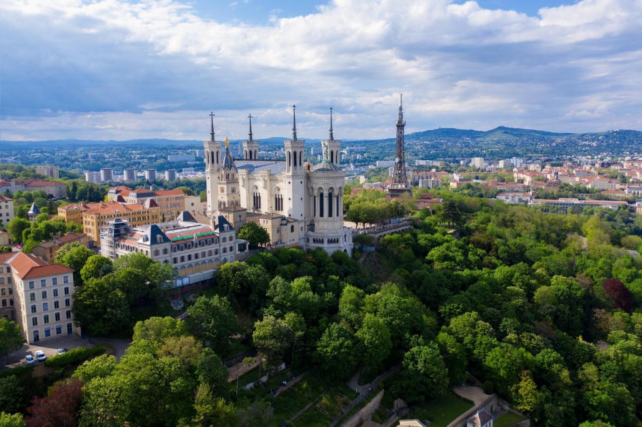 B&B J'Irais Dormir A Lyon Bagian luar foto